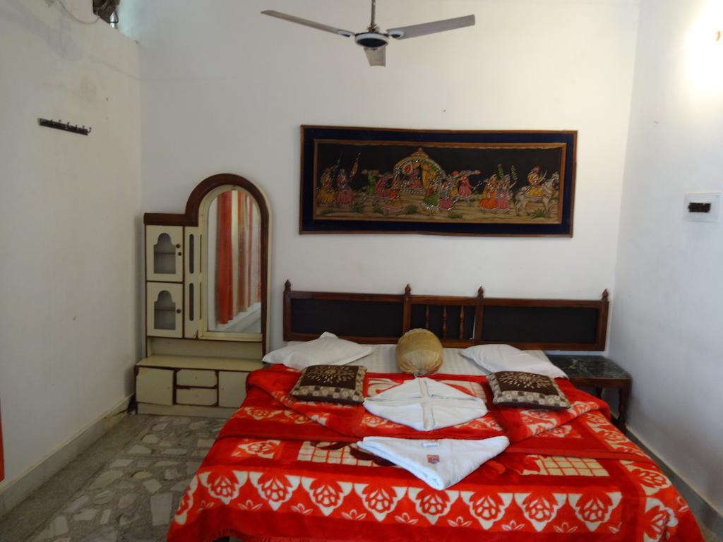 Hotel Fort View Орча Стая снимка