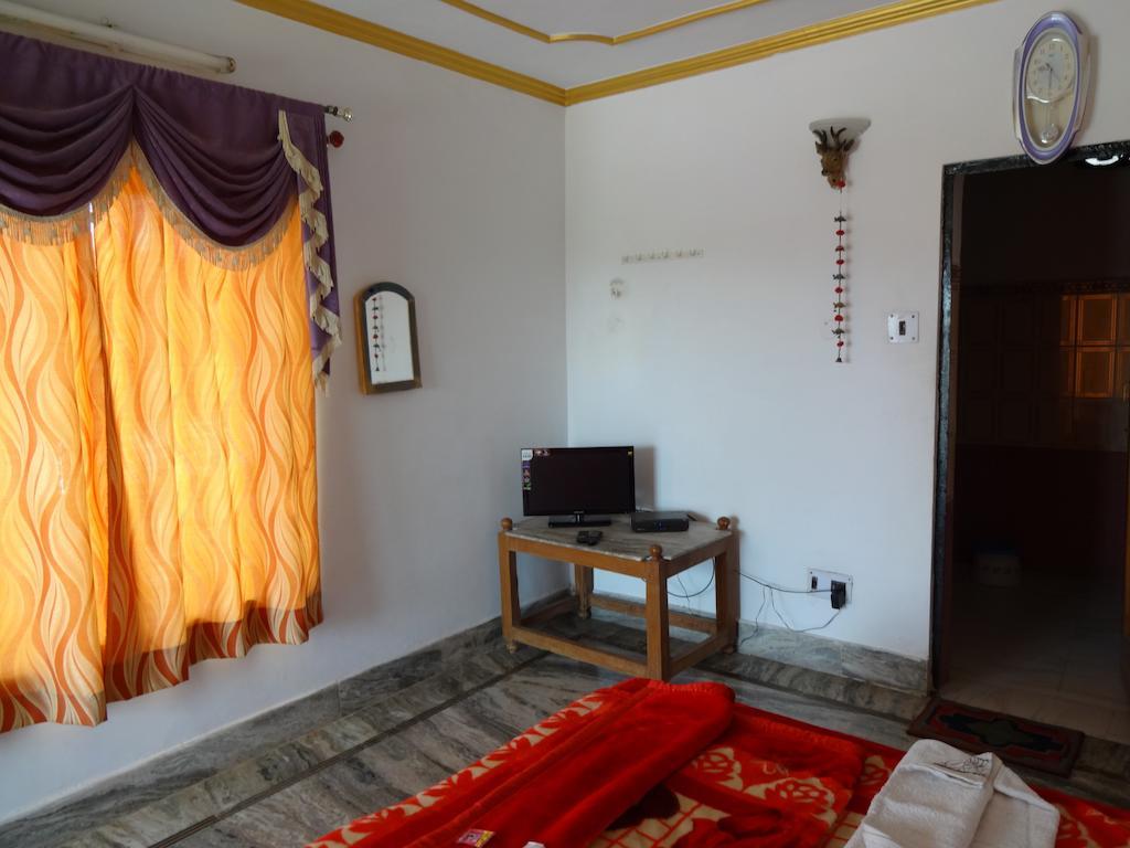Hotel Fort View Орча Екстериор снимка