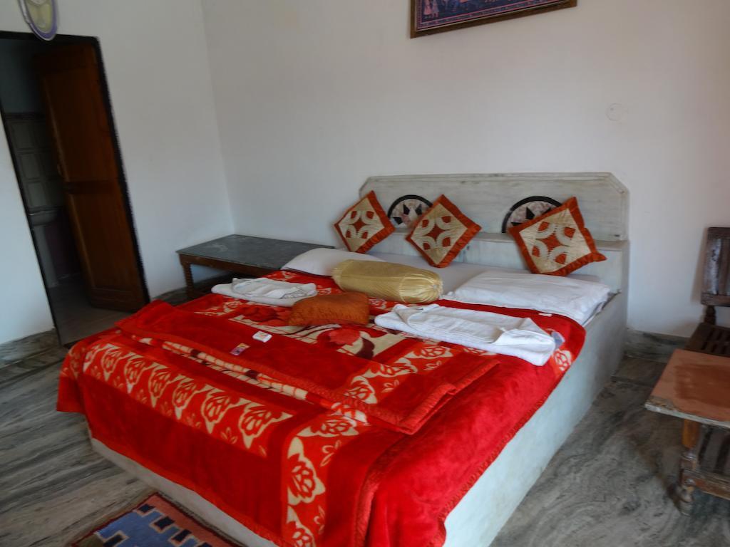 Hotel Fort View Орча Екстериор снимка